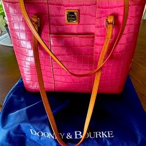 Dooney & Bourke Handbag